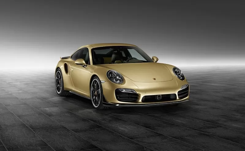 Новый аэродинамический пакет для Porsche 911 Turbo и 911 Turbo S 